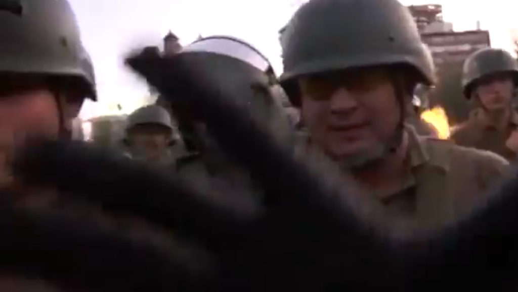 Chile: Corresponsal de Telesur es agredida por más de 50 Carabineros