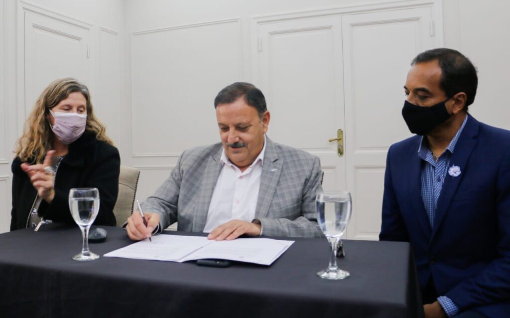 La Rioja firmó un convenio con la Nación para la urbanización de asentamientos