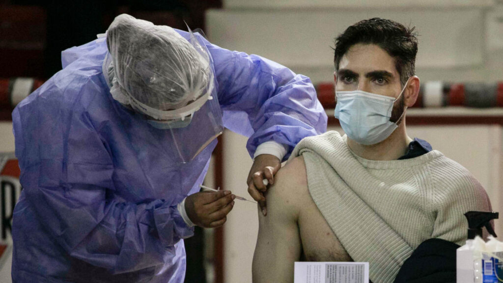 vacunacion mayores de 18 caba