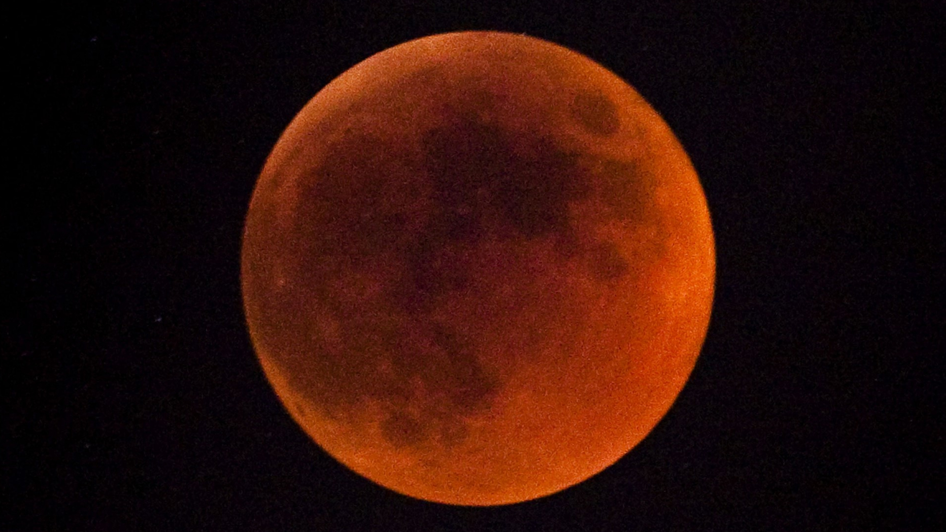 eclipse lunar noviembre 2021 Argentina hora