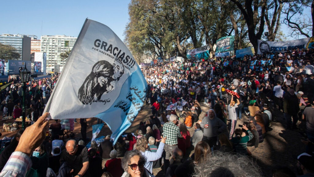 A dos semanas del intento de magnicidio contra Cristina Kirchner, El Frente de Todos realizará actividades en tres plazas porteñas en apoyo a la vicepresidenta