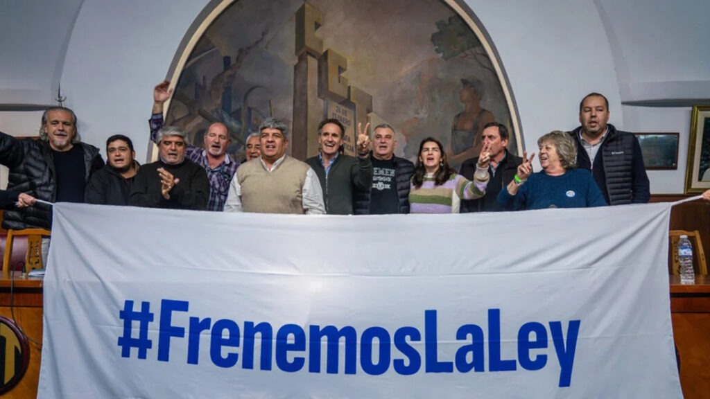 Ley Bases: CGT y CTA convocaron a una conferencia de prensa “en defensa de la Patria” y en rechazo del proyecto de Milei