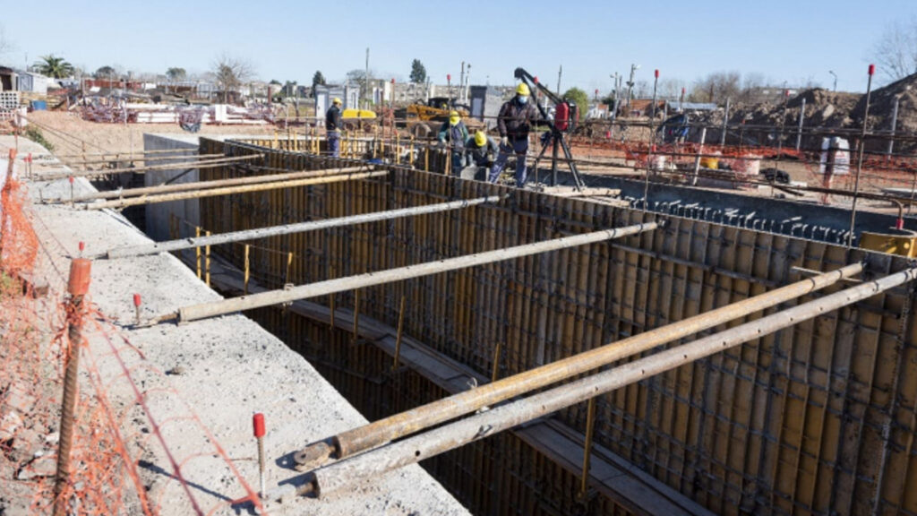 El gobierno bonaerense licitó la obra de  rehabilitación del Acueducto Pereyra para Berazategui