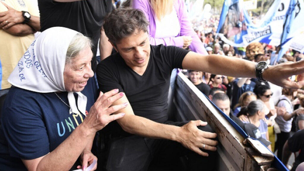 Kicillof participó de la marcha por el Día Nacional de la Memoria por la Verdad y la Justicia