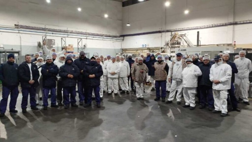Los trabajadores de Molinos Río de la Plata en Esteban Echeverría realizan un paro por despidos