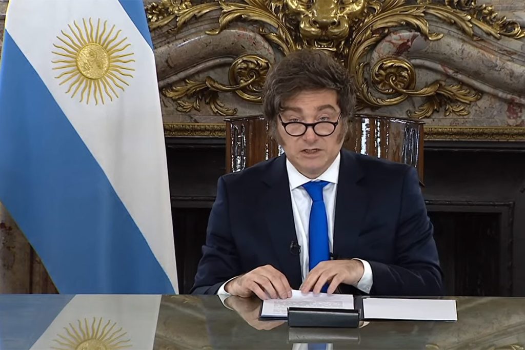 Javier Milei defendió los vetos y avisó que el ajuste a la clase medio y los humildes no terminó