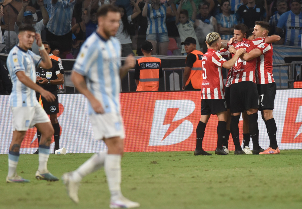 Estudiantes Campeón del Clausura Betano: Venció a Racing en una Final Vibrante y Levantó la Copa después de los Penales